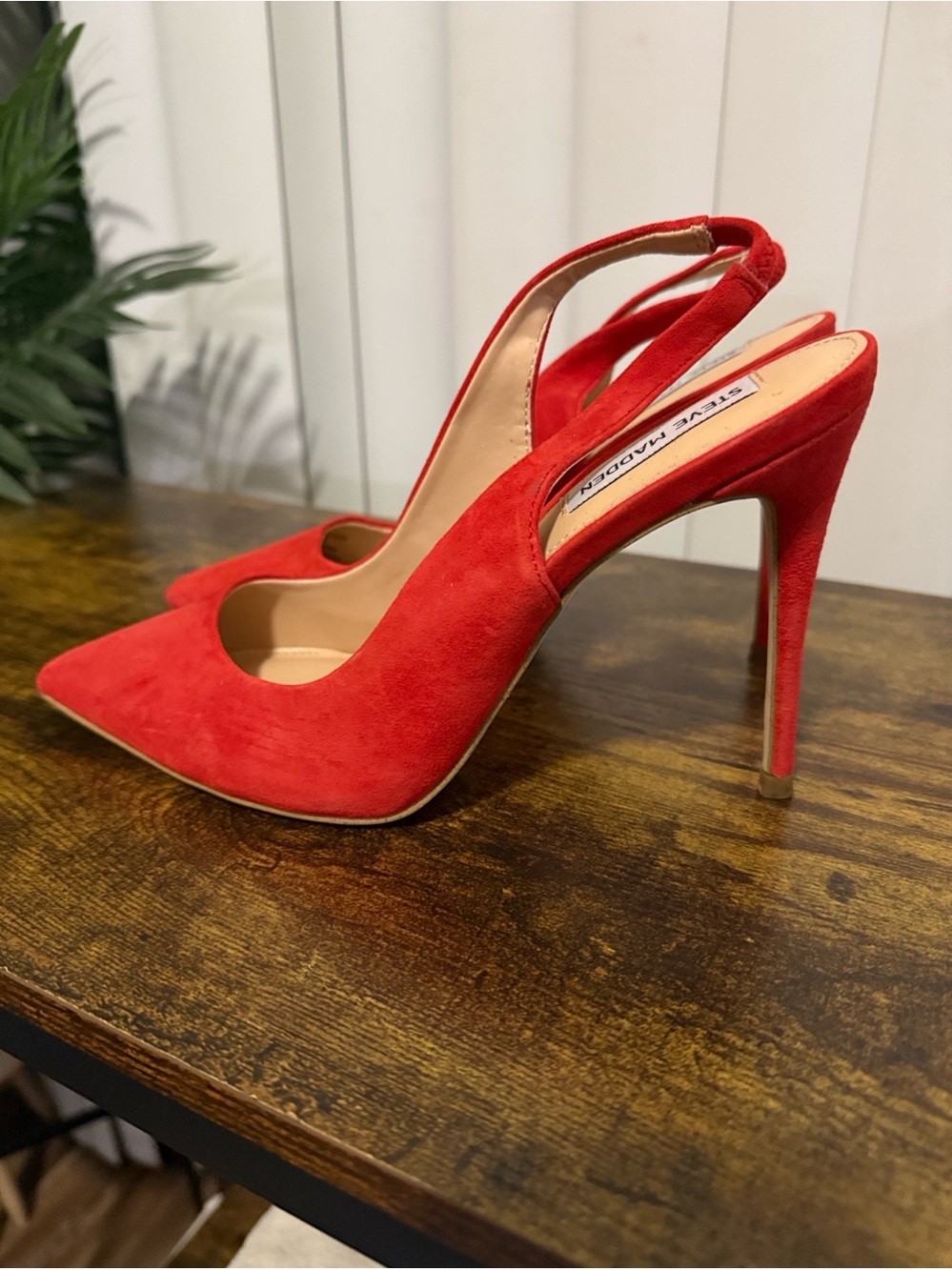 Steve Madden Red Suede Slingback Pointed Toe Stiletto Pumps